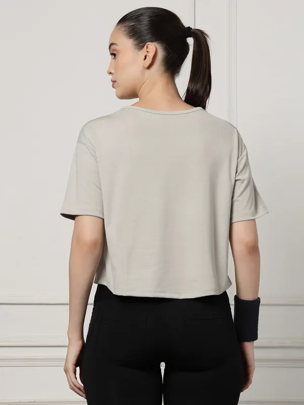 UZARUS_Women's_Regular_Fit_Gym_T-Shirt__Soft,_Breathable_&_Quick-Dry_Activewear__Ideal_for_Workout_,_Yoga,_Running,_Exercise,_Casual_Outings_&_Everyday_Comfort__Lightweight_&_Stretchable_Sportswear_Top_for_women