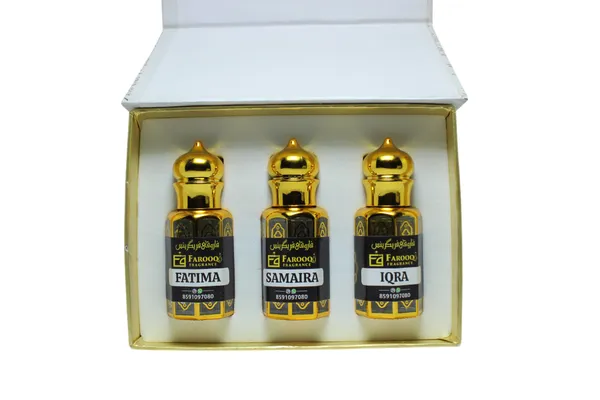 Samaira_Fatima_Iqra_Signature_Oud_Attar_Combo_Collection