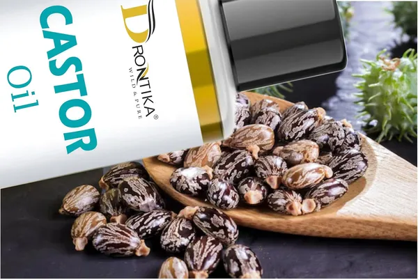 Cold_Pressed_100%_Pure_Castor_(Arandi)_Oil_For_Skin_&_Hair_With_Vitamin_E,_Omega-6_&_9,_Mineral_Free_&_Preservative_Free_(200_Ml)