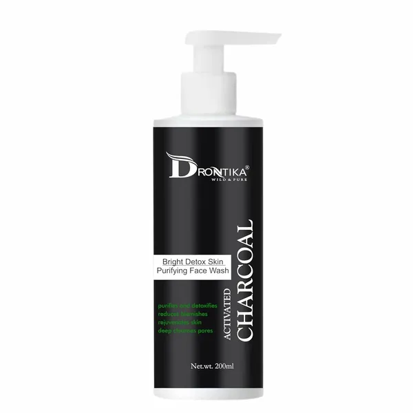 Activated_Charcoal_Bright_Detox_Face_Wash_Deep_Cleansing_&_Brightening_Formula_For_Clear,_Radiant_Skin_200Ml