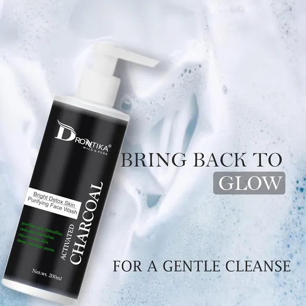 Activated_Charcoal_Bright_Detox_Face_Wash_Deep_Cleansing_&_Brightening_Formula_For_Clear,_Radiant_Skin_200Ml