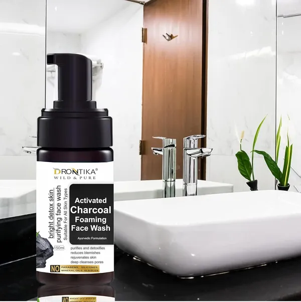 Charcoal_Foaming_Face_Wash|_Deep_Skin_Detox|_Cleanse_Skin_Impurities_|_Sulphate_Free_Face_Wash|_Paraben_Free|_150_Ml_|_Ayurvedic_And_Organically_Pure|_100%_Natural_Extracts