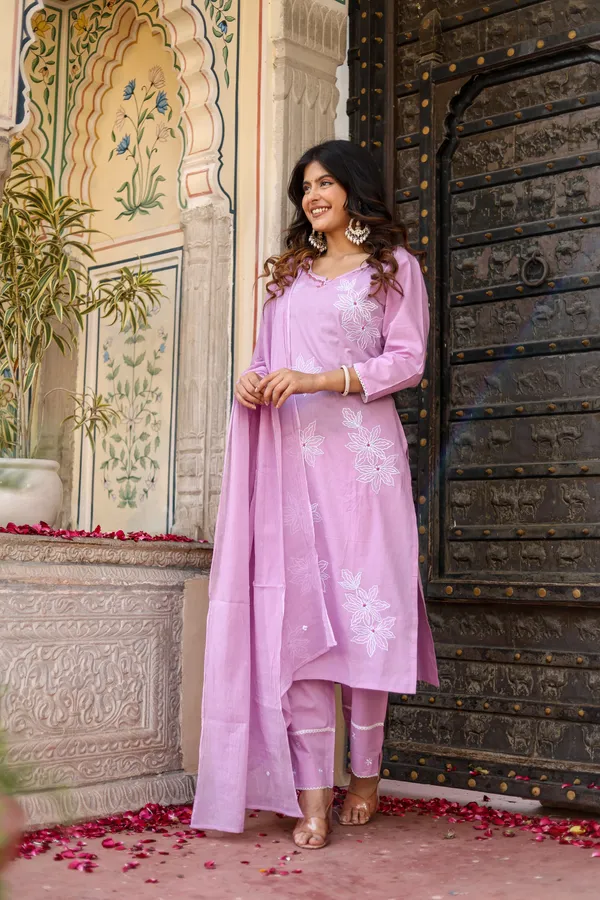 Baby_Pink_Cotton_Embroidered_And_Handwork_Ethnic_Suit_Set_For_Women