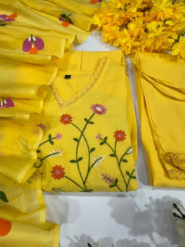Yellow_Anarkali_Embroidered_Ethnic_Suit_Set_For_Women