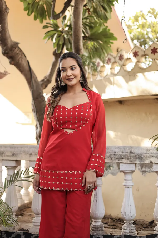 Bainkutpuri_Women's_Ethnic_Suit_Set_for_Women