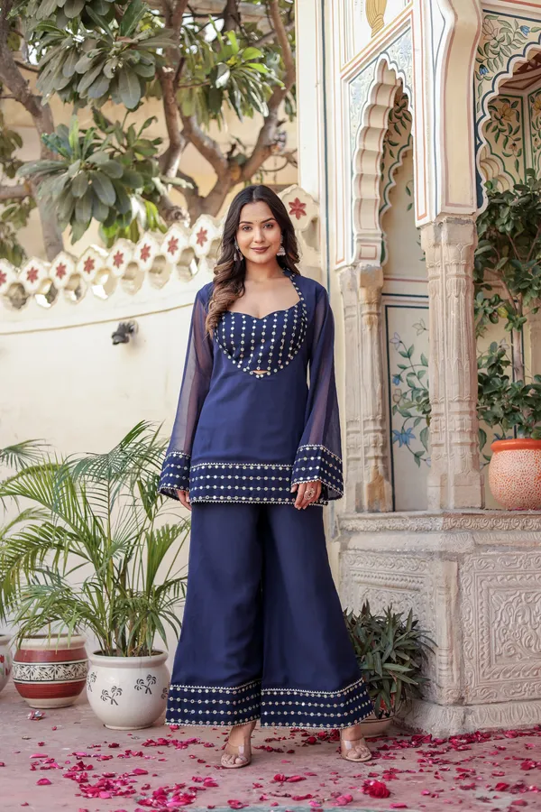 Bainkutpuri_Women's_Ethnic_Suit_Set_for_Women