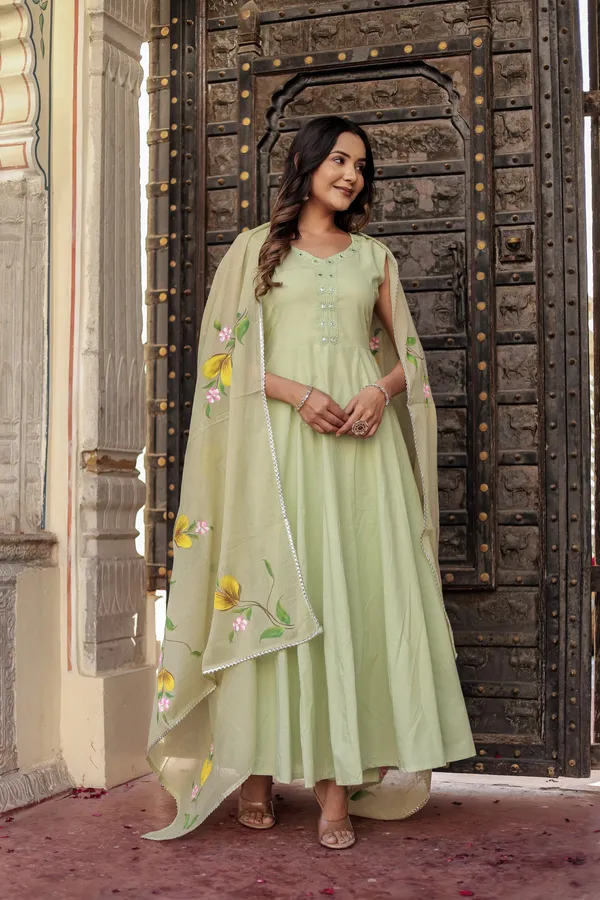 Bainkutpuri_Pista_Green_Women's_Pure_Cotton_Handcrafted_Ethnic_Suit_Set_For_Women