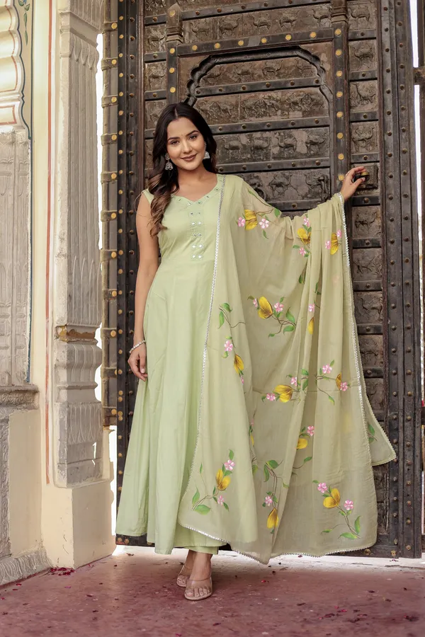 Bainkutpuri_Pista_Green_Women's_Pure_Cotton_Handcrafted_Ethnic_Suit_Set_For_Women