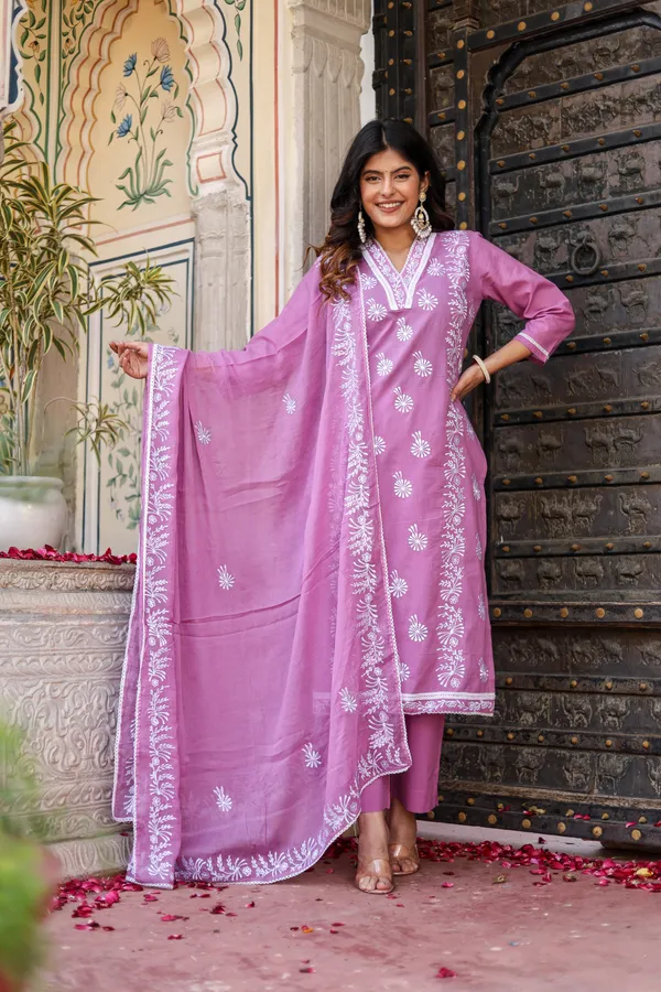 Light_Pink_Cotton_Embroidered_Ethnic_Suit_Set_For_Women