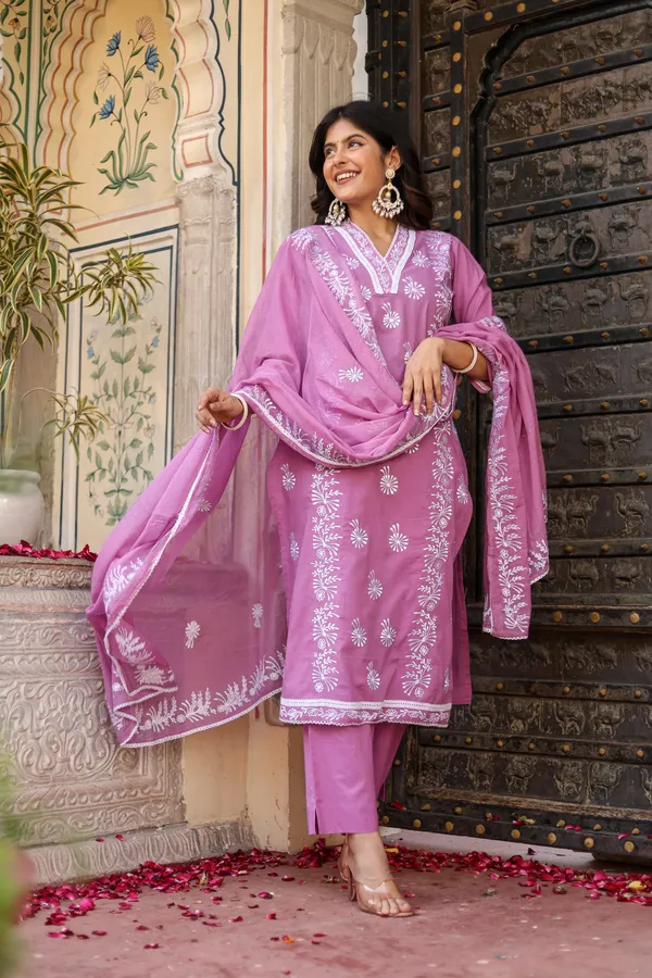 Light_Pink_Cotton_Embroidered_Ethnic_Suit_Set_For_Women