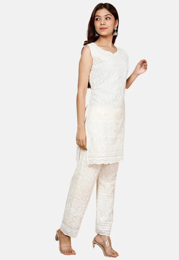 Bainkutpuri_Women's_Indian_Chikankari_Cotton_Kurta_&_Pant_Set_for_Women_Summer_Dress_Tunic_Top_Pant_Set
