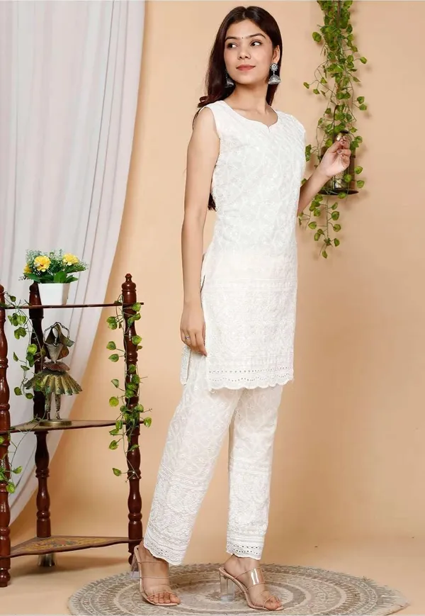Bainkutpuri_Women's_Indian_Chikankari_Cotton_Kurta_&_Pant_Set_for_Women_Summer_Dress_Tunic_Top_Pant_Set