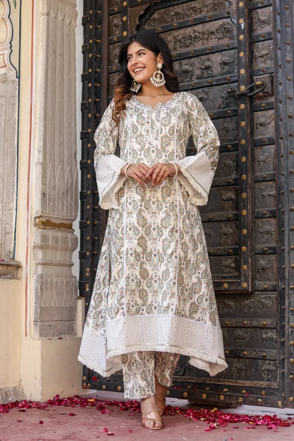 White_Rayon_Printed_Kurta_Pant_Set_For_Women