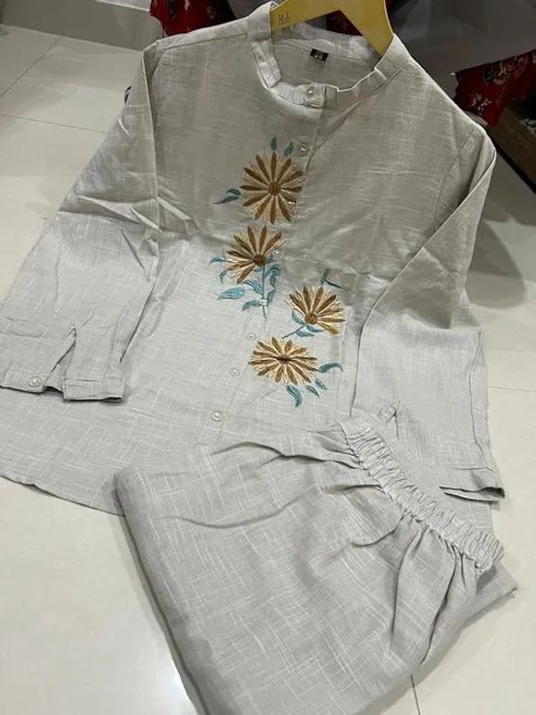Bainkutpuri_Women's_Cotton_Co-ord_Set,_Two-Piece_Outfit,_Casual_Loungewear,_Stylish_Top_and_Pant_Set,_Breathable_Fabric,_Travel_Friendly,_Relaxed_Fit_Ensemble