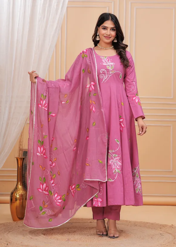 Bainkutpuri_Anarkali_Lavender_Embroidered_Ethnic_Suit_Set_For_Women