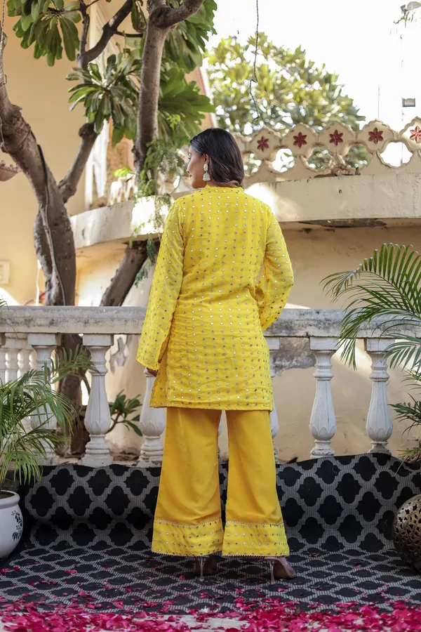 Bainkutpuri_Women's_Ethnic_Suit_Set_for_Women