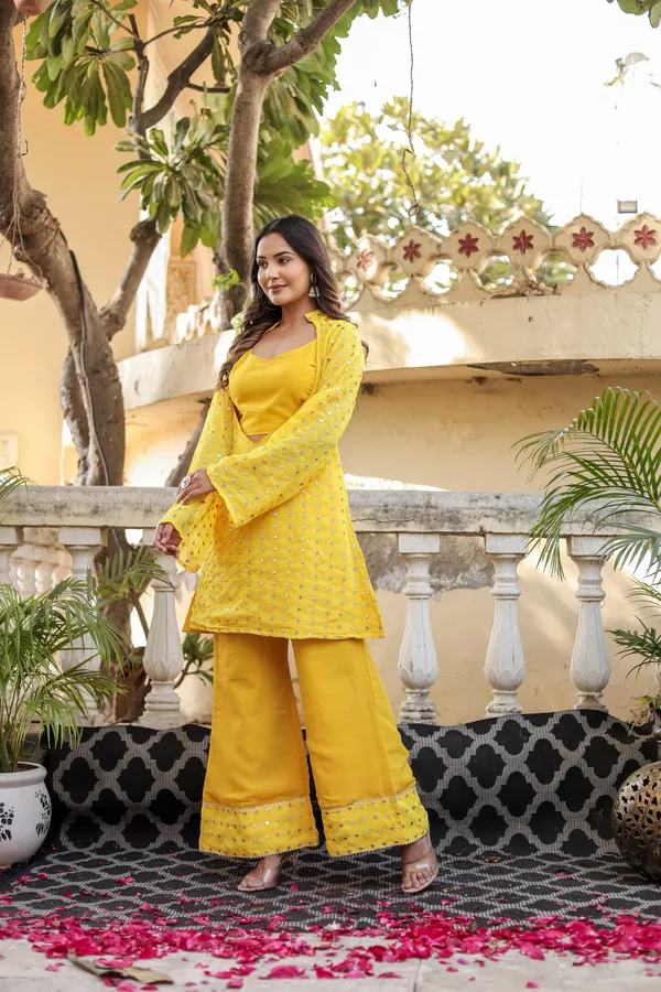 Bainkutpuri_Women's_Ethnic_Suit_Set_for_Women