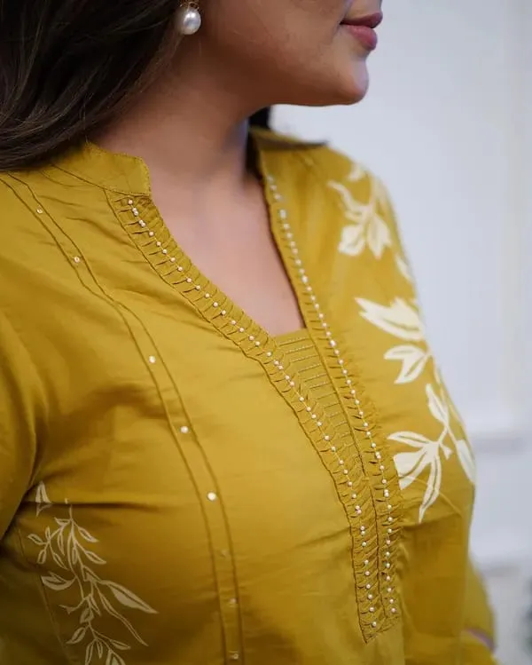 Yellow_Heavy_Pure_Cotton_Printed_Ethnic_Suit_Set_For_Women