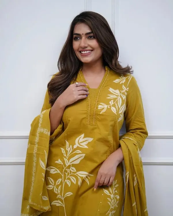 Yellow_Heavy_Pure_Cotton_Printed_Ethnic_Suit_Set_For_Women