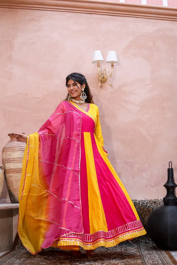 Bainkutpuri_Women's_Pure_Cotton_Yellow_&_Pink_Gota_Patti_Work_Anarkali_Suit_set