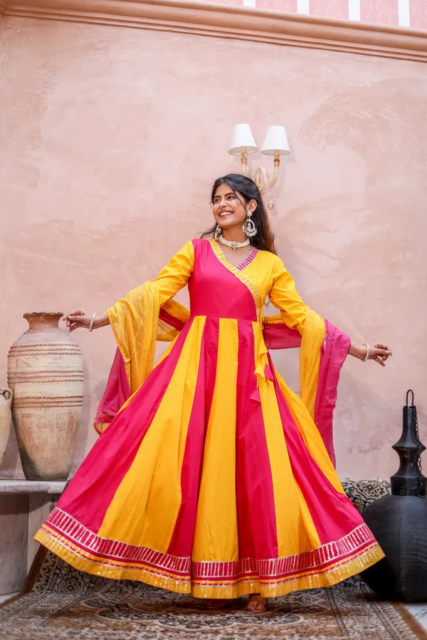 Bainkutpuri_Women's_Pure_Cotton_Yellow_&_Pink_Gota_Patti_Work_Anarkali_Suit_set