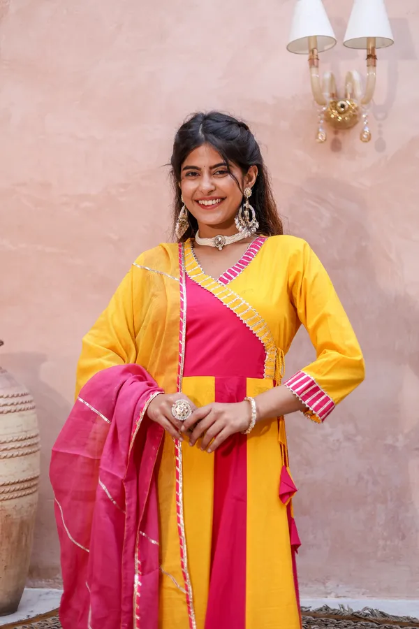Bainkutpuri_Women's_Pure_Cotton_Yellow_&_Pink_Gota_Patti_Work_Anarkali_Suit_set