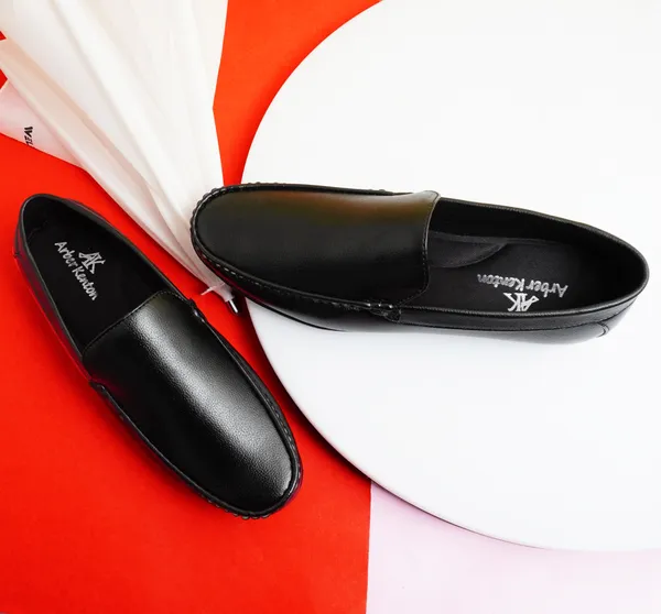 Black_Synthetic_Premium_Loafers_For_Men