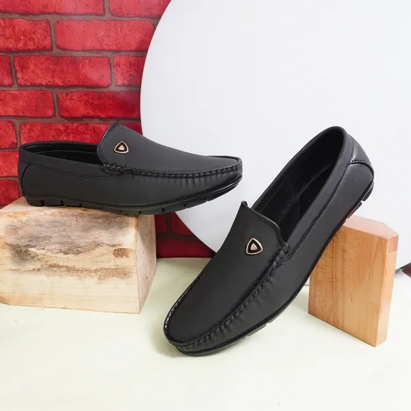 Blue_Synthetic_Stylish_Loafers_For_Men