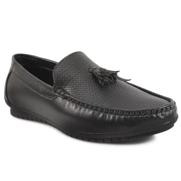 Black_Synthetic_Embossed_Deisgn_Tussel_Loafers_For_Men