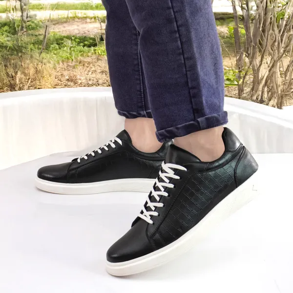 Black_Synthetic_Embossed_Designs_With_Memory_Foam_Insole_Sneakers_For_Men