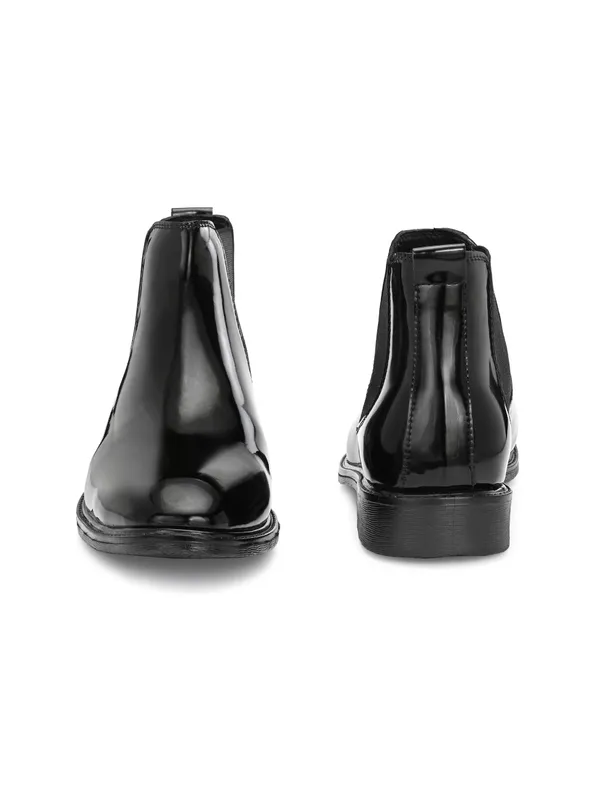 Chelsea_Patent_Black_Dress_shoe_with_premium_design_and_comfort
