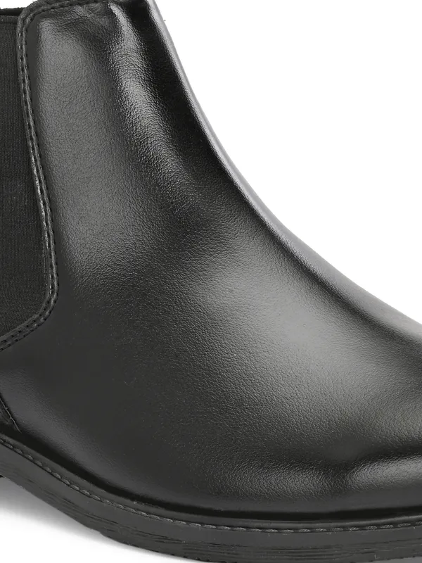 Chelsea_Matt_Black_Dress_shoe_with_premium_design_and_comfort