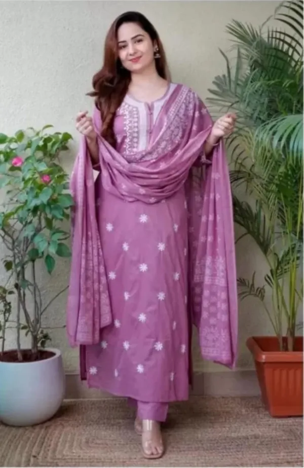 Multicolor_Embroidery_Rayon_Kurti_&_Pant_For_Women