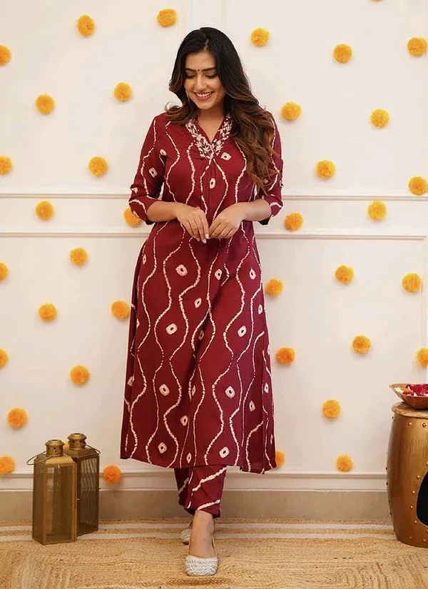Maroon_Printed_Rayon_Kurti_With_Pant_For_Women
