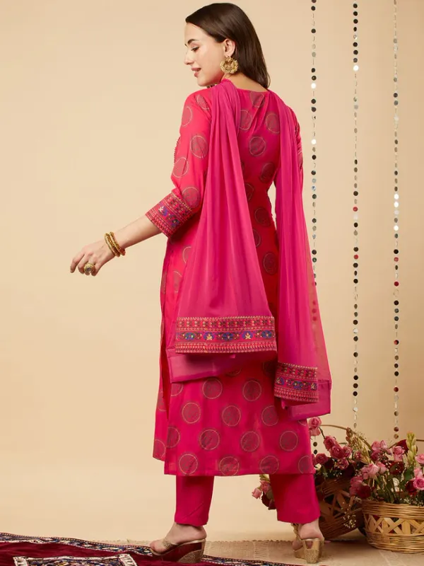 Pink_Rayon_Printed_Kurta_&_Pant_For_Women