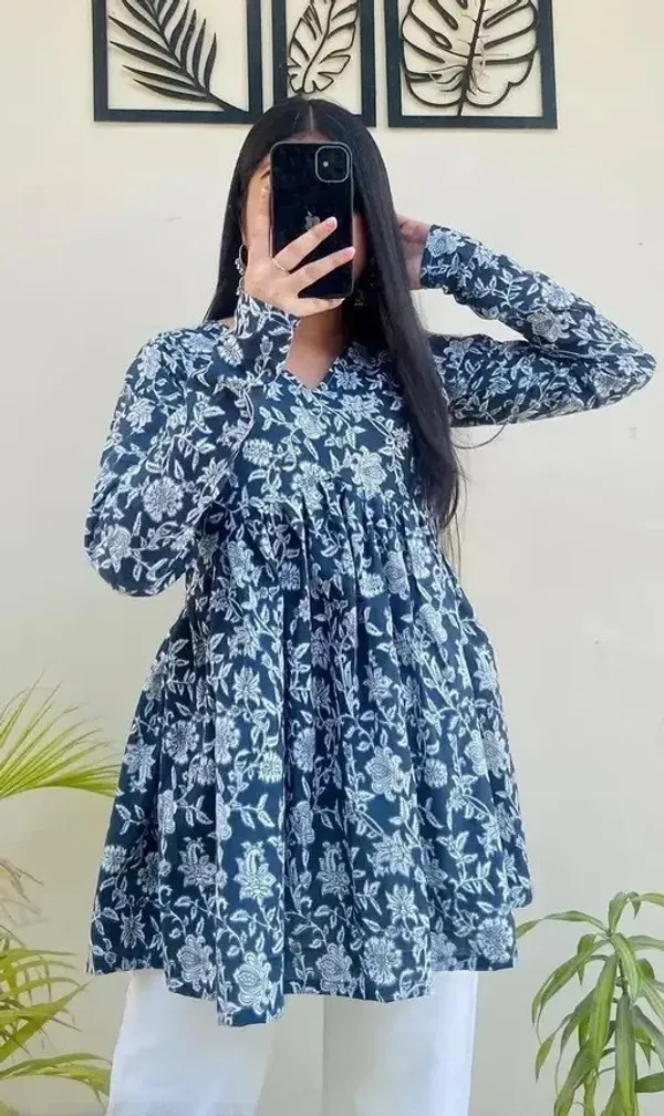 Blue_Rayon_Printed_Top__For_Women