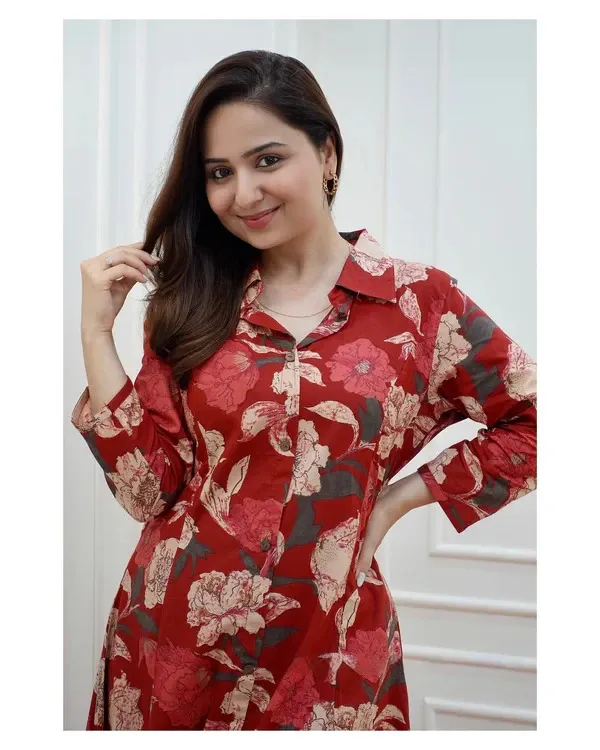Multicolor_Rayon_Kurti_With_Pant_Printed_For_Women