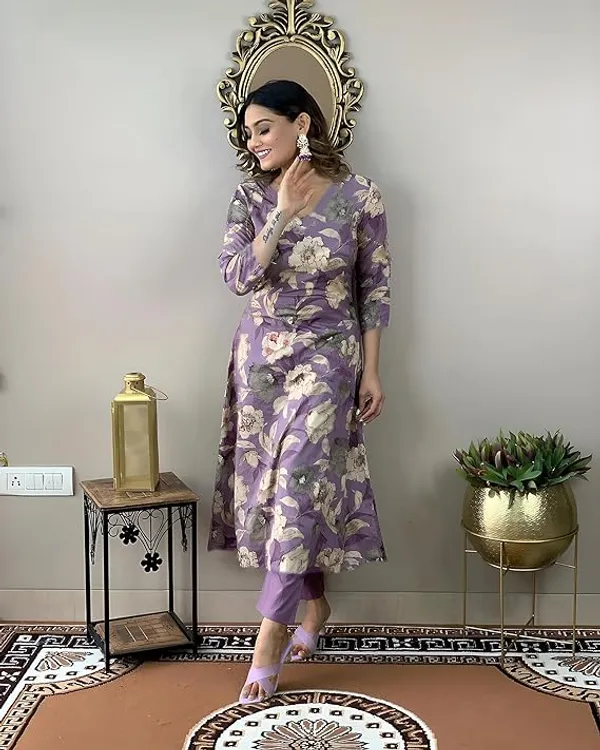 Lavender_Rayon_Printed_Kurti_With_Pant_For_Women