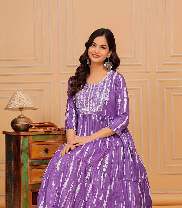 Lavender_Long_Lurex_Rayon_Printed_Gown_For_Women