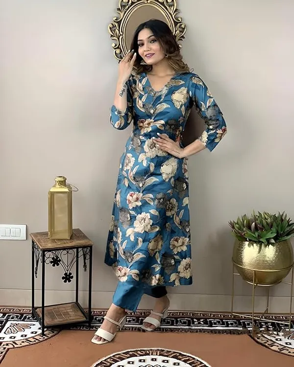 Blue_Rayon_Printed_Kurti_With_Pant_For_Women