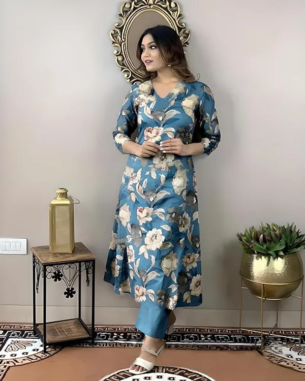 Blue_Rayon_Printed_Kurti_With_Pant_For_Women