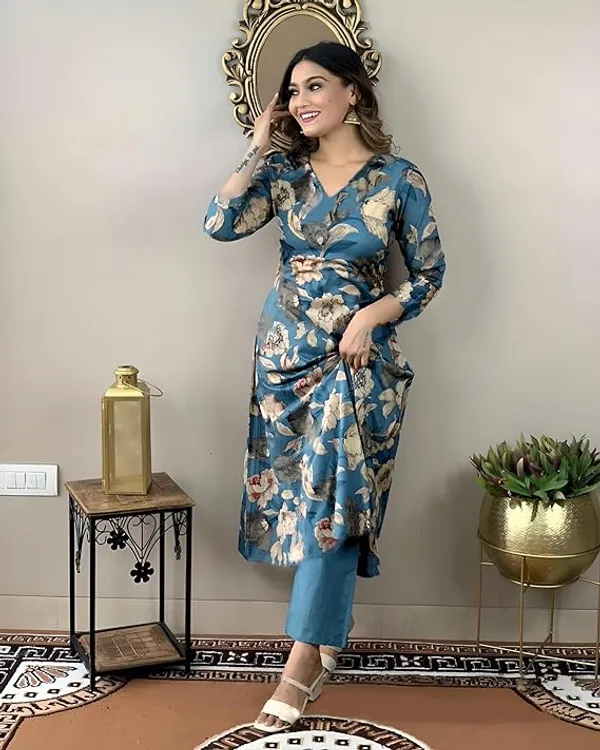Blue_Rayon_Printed_Kurti_With_Pant_For_Women