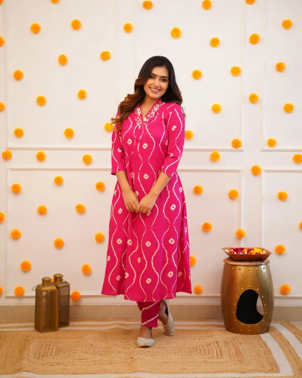 Pink_Printed_Rayon_Kurti_With_Pant_For_Women