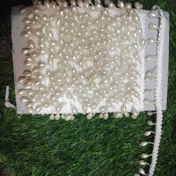 White_Silk_Stylish_Beading_Lace_For_Saree,_Suit,_Lehenga,_Blouse,_Art_&_Craft_(8Mtr)