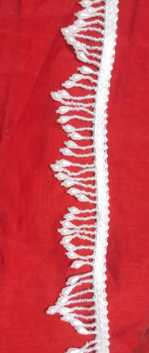 White_Silk_Stylish_Beading_Lace_For_Saree,_Suit,_Lehenga,_Blouse,_Art_&_Craft_(3_Mtr)