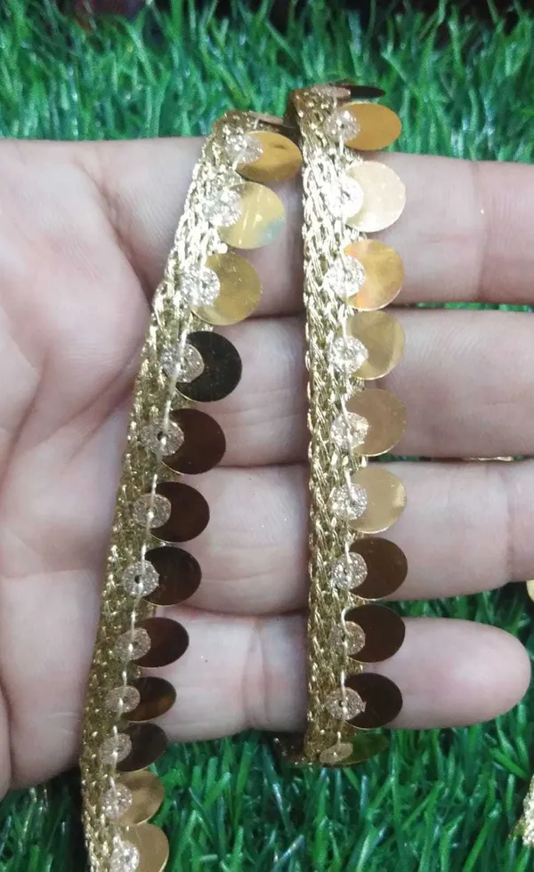 Gold_Silk_Stylish_Beading_Lace_For_Saree,_Suit,_Lehenga,_Blouse,_Art_&_Craft_(18_Mtr)