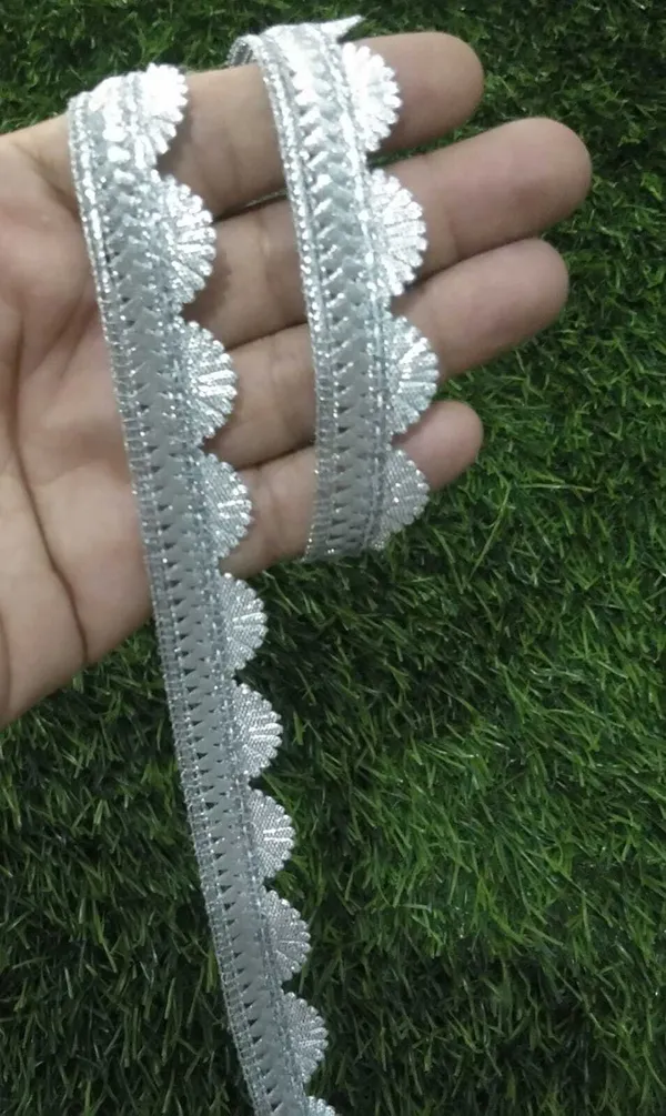 Silver_Silk_Stylish_Edging_Lace_For_Saree,_Suit,_Lehenga,_Blouse,_Art_&_Craft_(9_Mtr)
