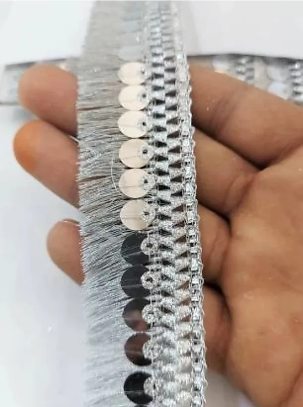 Silver_Silk_Stylish_Edging_Lace_For_Saree,_Suit,_Lehenga,_Blouse,_Art_&_Craft_(9_Mtr)