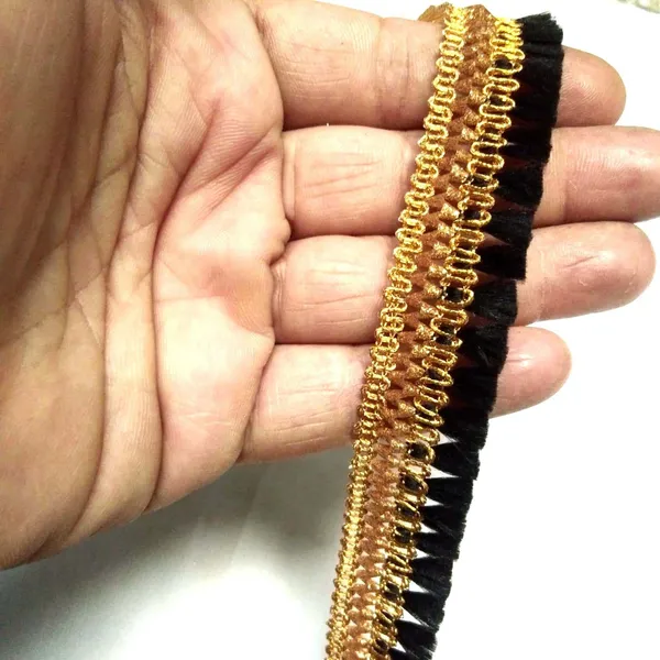 Golden_&_Black_Trim_Border_Lace_For_Saree,Suit,Dresses_Embellishment,Fashion_Designing,_Craft