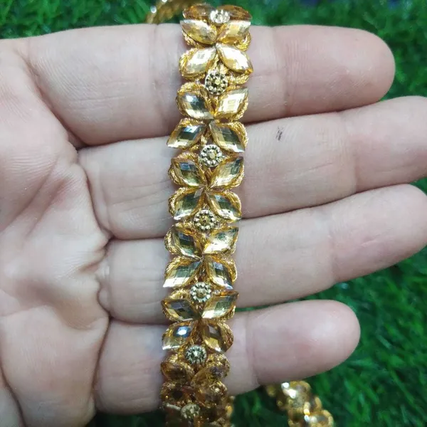 Golden_Hand_Work_Kundan_Stone_Lace_For_Dress_Designing,_Art_&_Craft_(3_Mtr)